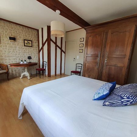 Le Pressoir De Marsac Hotell Marsac  Exteriör bild