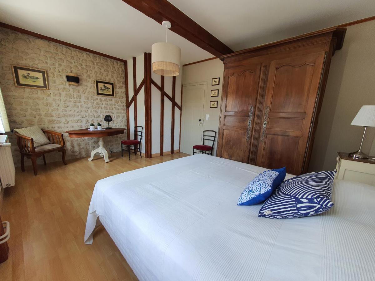 Le Pressoir De Marsac Hotell Marsac  Exteriör bild